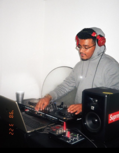 DJ 500k